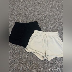 Black & Cream H&M Shorts W/ Pockets & Drawstring